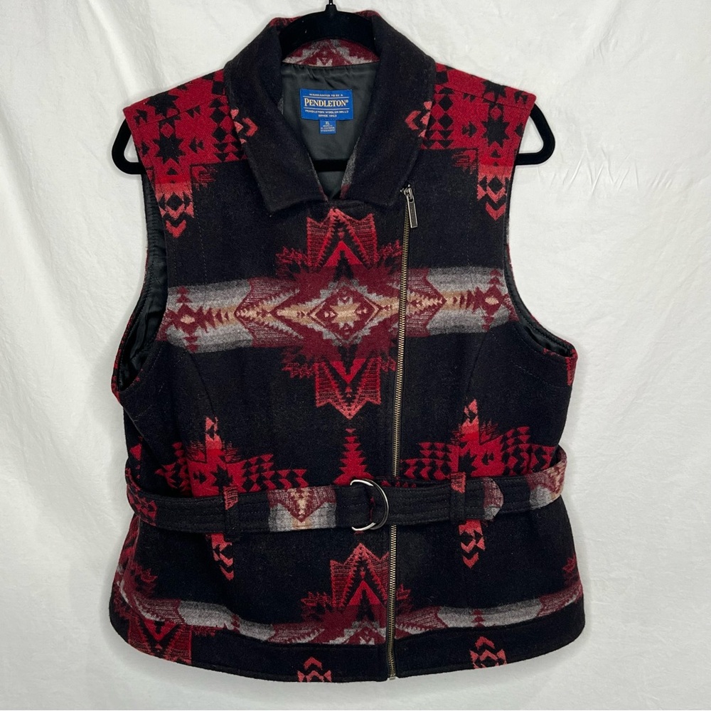 Pendleton Black and Red Patterned Vest - image 1